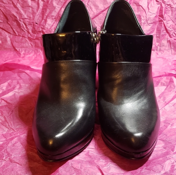 EUC Bandolino 4" Heeled shoes 9½ (wore once) - Picture 6 of 12
